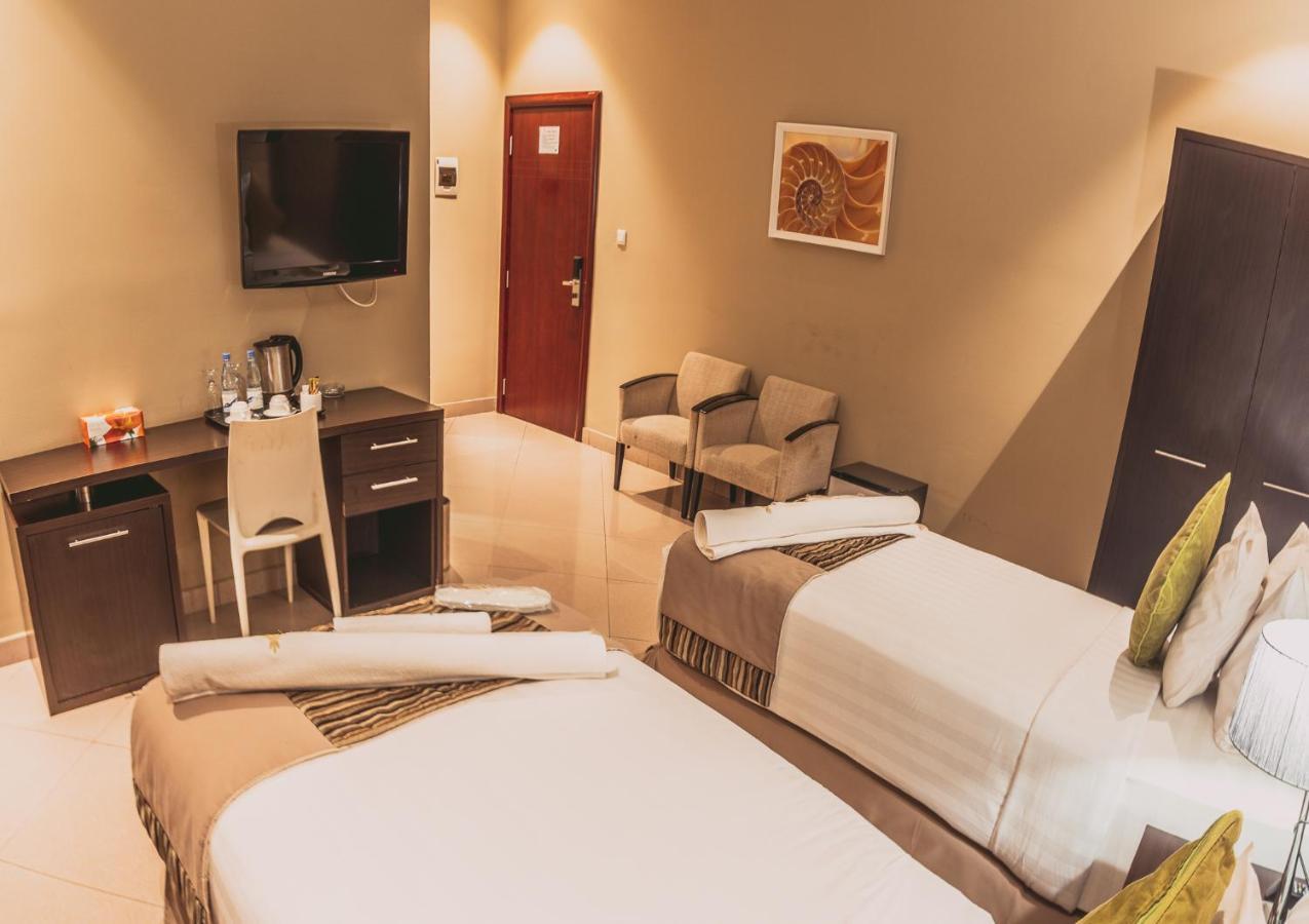 Seasons Hotel And Spa نامبولا المظهر الخارجي الصورة