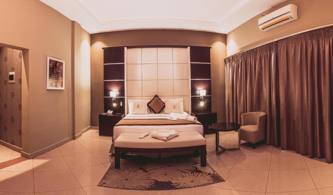 Seasons Hotel And Spa نامبولا المظهر الخارجي الصورة
