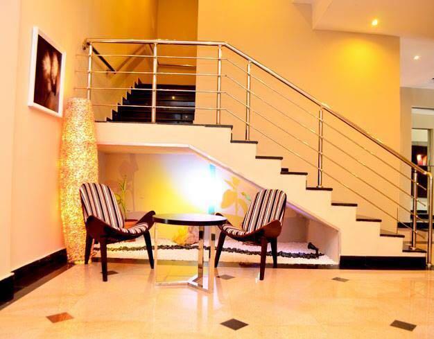 Seasons Hotel And Spa نامبولا المظهر الخارجي الصورة